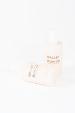 Load image into Gallery viewer, Ballet Bun Co Hair Detangler