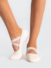 Load image into Gallery viewer, Capezio Hanami Leather Ballet Shoe