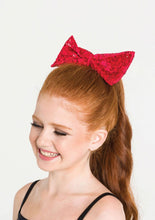 Load image into Gallery viewer, Studio 7 Sequin Bow Clip