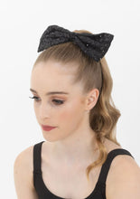 Load image into Gallery viewer, Studio 7 Sequin Bow Clip