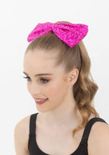 Load image into Gallery viewer, Studio 7 Sequin Bow Clip